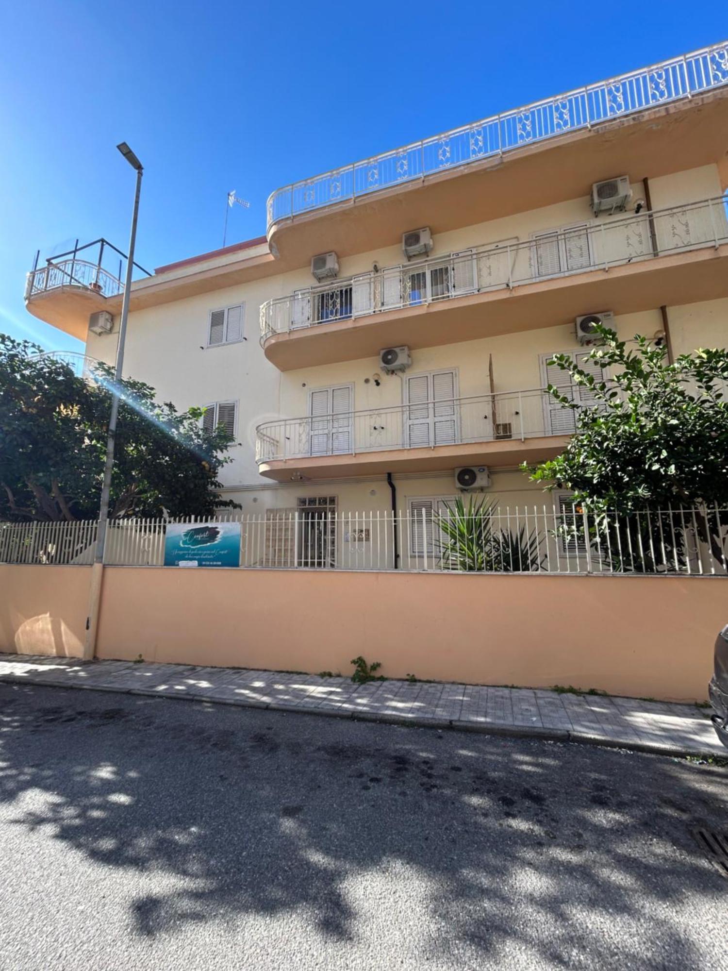 B&B Confort Reggio Calabria Exterior photo